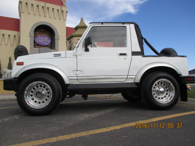 1992 Suzuki Samurai 4x4 No Reserve 1992 Suzuki Samurai JL Sport Utility 2-Door