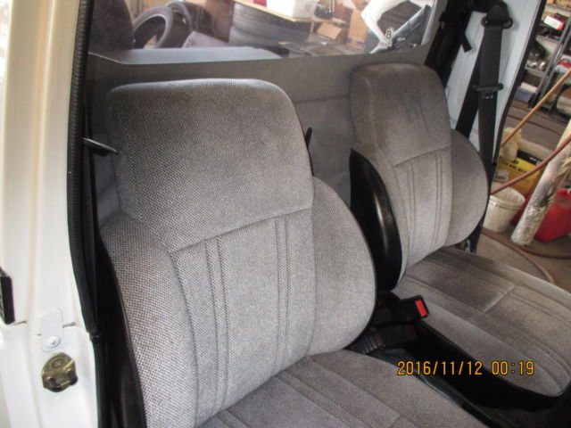 1992 Suzuki Samurai JL Sport Utility 2-Door - photo 10