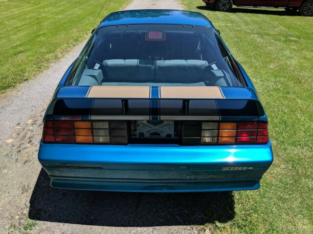 1992 Chevrolet Camaro Z28 - photo 5