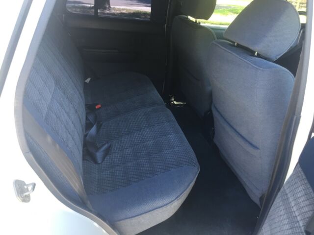 1992 Toyota 4Runner 2.4 L Turbo Diesel 4x4 A.C. Land Cruiser - photo 13