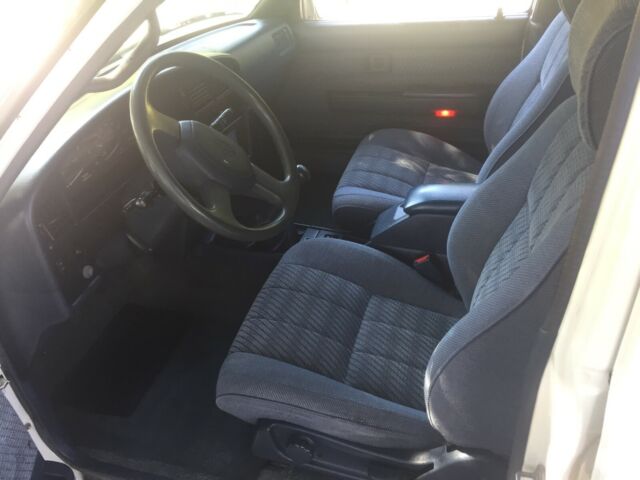 1992 Toyota 4Runner 2.4 L Turbo Diesel 4x4 A.C. Land Cruiser - photo 9