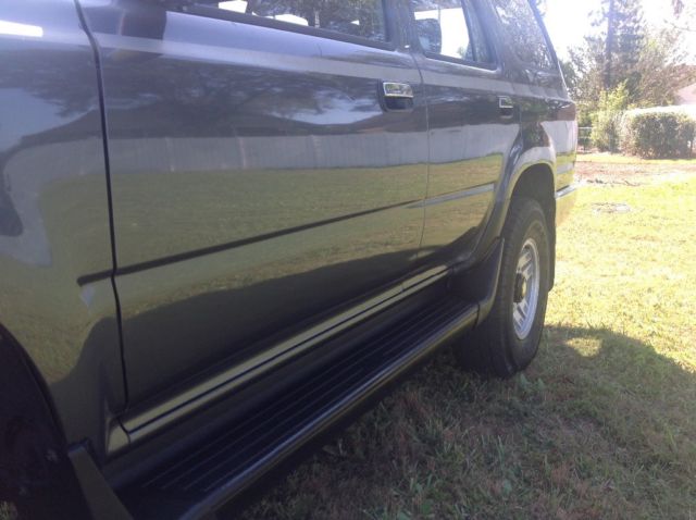 1992 Toyota 4Runner SR5 4X4 5 SPEED MANUAL TRANSMISSION ONE OWNER TRUCK - photo 11