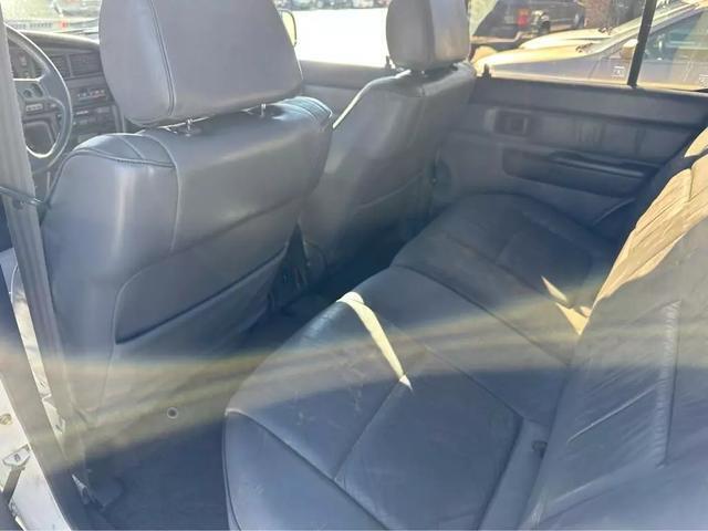 1992 Toyota 4Runner SR5 Sport Utility 4D - photo 8