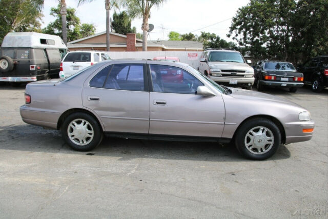 1992 Toyota Camry - photo 6