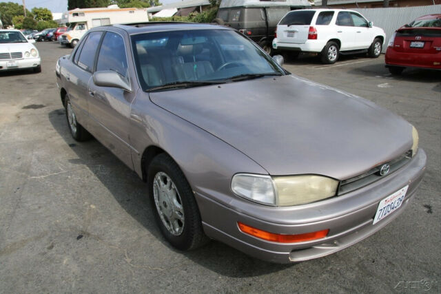 1992 Toyota Camry - photo 7
