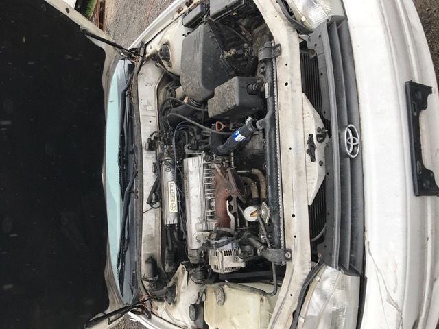 1992 Toyota Camry LE Sedan 4-Door - photo 4
