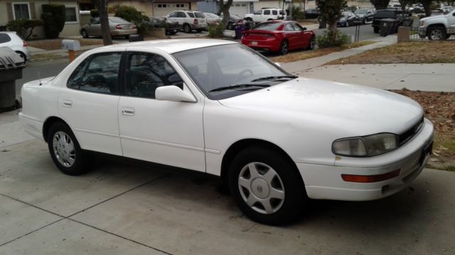 1992 Toyota Camry LE V6 3.0L 1992 Toyota Camry