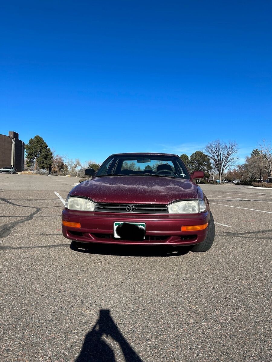 1992 Toyota Camry XLE - photo 2