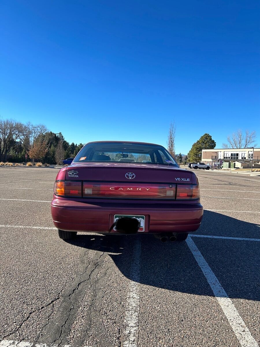 1992 Toyota Camry XLE - photo 7