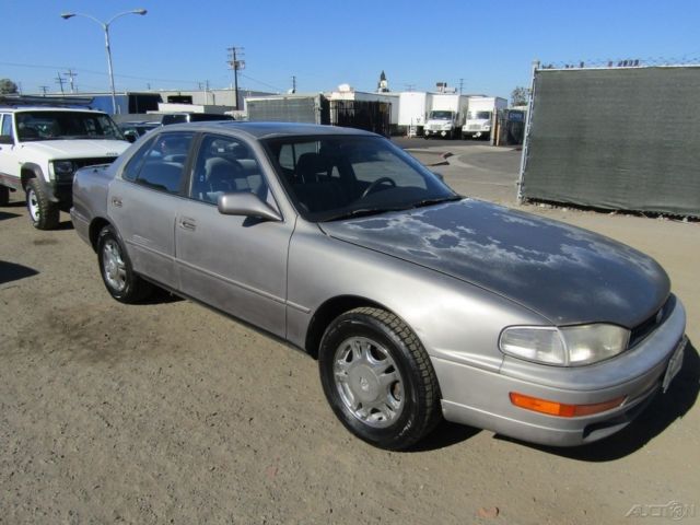1992 Toyota Camry XLE V6 - photo 8