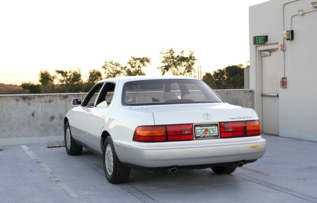 1992 Lexus LS - photo 7