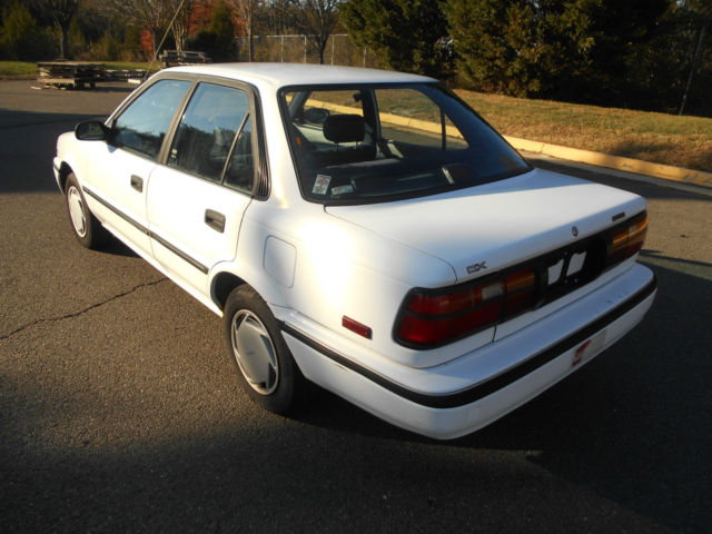 1992 Toyota Corolla DLX Sedan 4-Door - photo 8