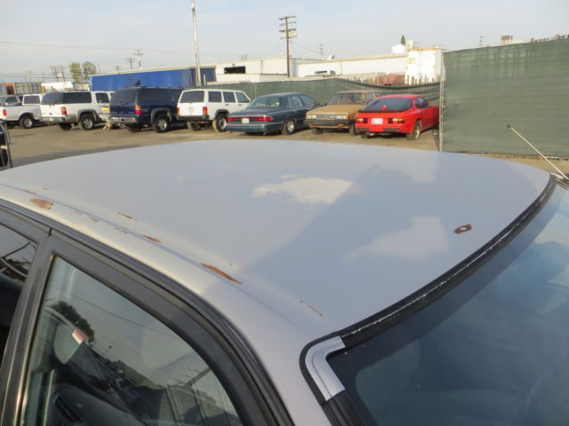 1992 Toyota Corolla DLX Sedan 4-Door - photo 9