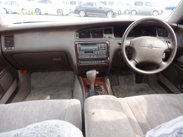 1992 Toyota CROWN MAJESTA - photo 11