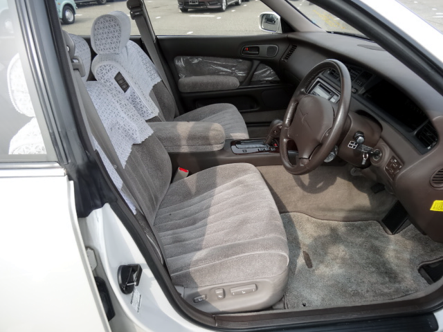 1992 Toyota CROWN MAJESTA - photo 12