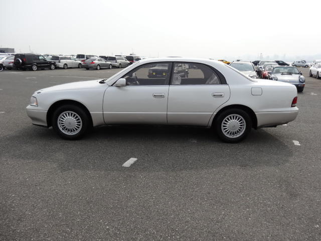 1992 Toyota CROWN MAJESTA - photo 7