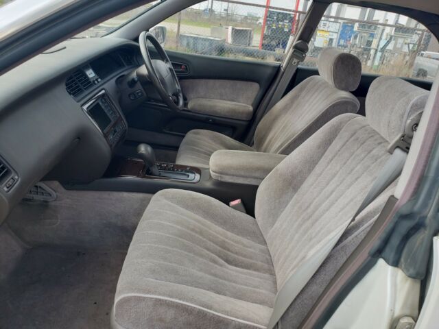 1992 Toyota crown majesta UZS141 - photo 13