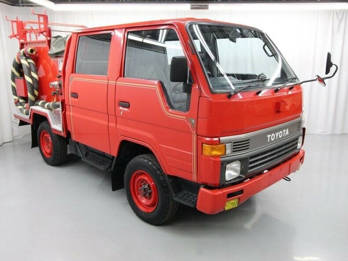 1992 Toyota HiAce Firetruck - photo 9