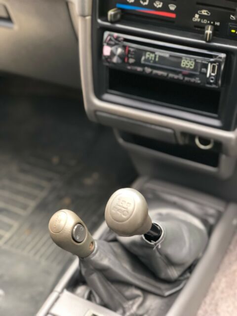 1992 Toyota Hilux Pickup - photo 13