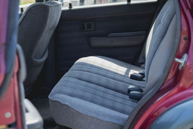 1992 Toyota Hilux SSR-X V6 - photo 11