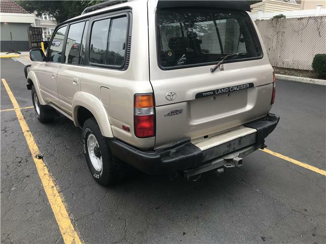 1992 Toyota Land Cruiser -- - photo 11