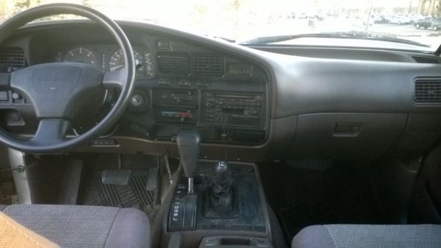 1992 Toyota Land Cruiser Base - photo 11