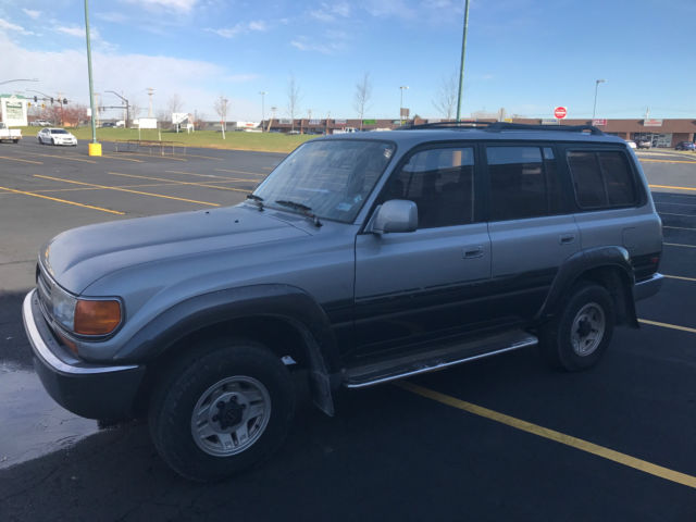 1992 Toyota Land Cruiser Base Sport Utility 4-Door