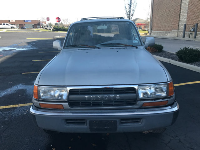 1992 Toyota Land Cruiser Base Sport Utility 4-Door - photo 2
