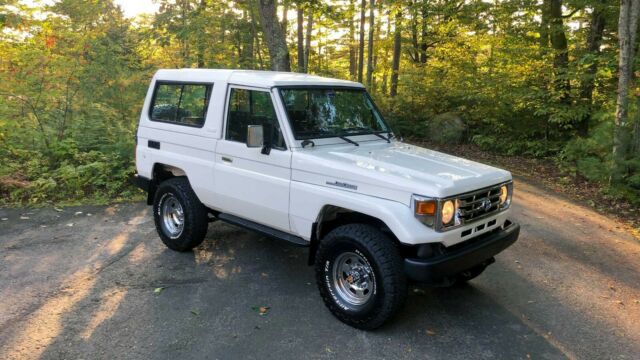 1992 Toyota Land Cruiser FJ73 - photo 7