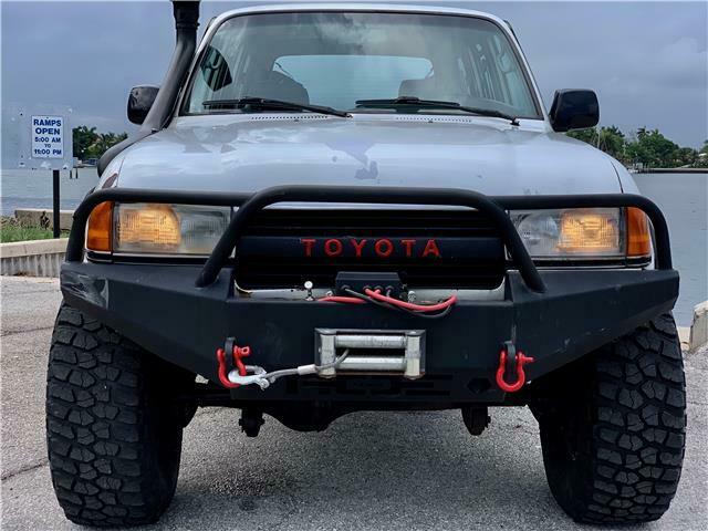 1992 Toyota Land Cruiser J80 SUV 242K Miles WHITE, 4WD, 4*4, NO RUST, LIFTED 1992 Toyota Land Cruiser Base AWD 4dr SUV
