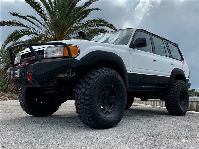 1992 Toyota Land Cruiser Base AWD 4dr SUV - photo 3