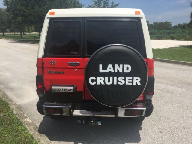 1992 Toyota Land Cruiser LJ73 Turbo Diesel Factory A/C. - photo 9