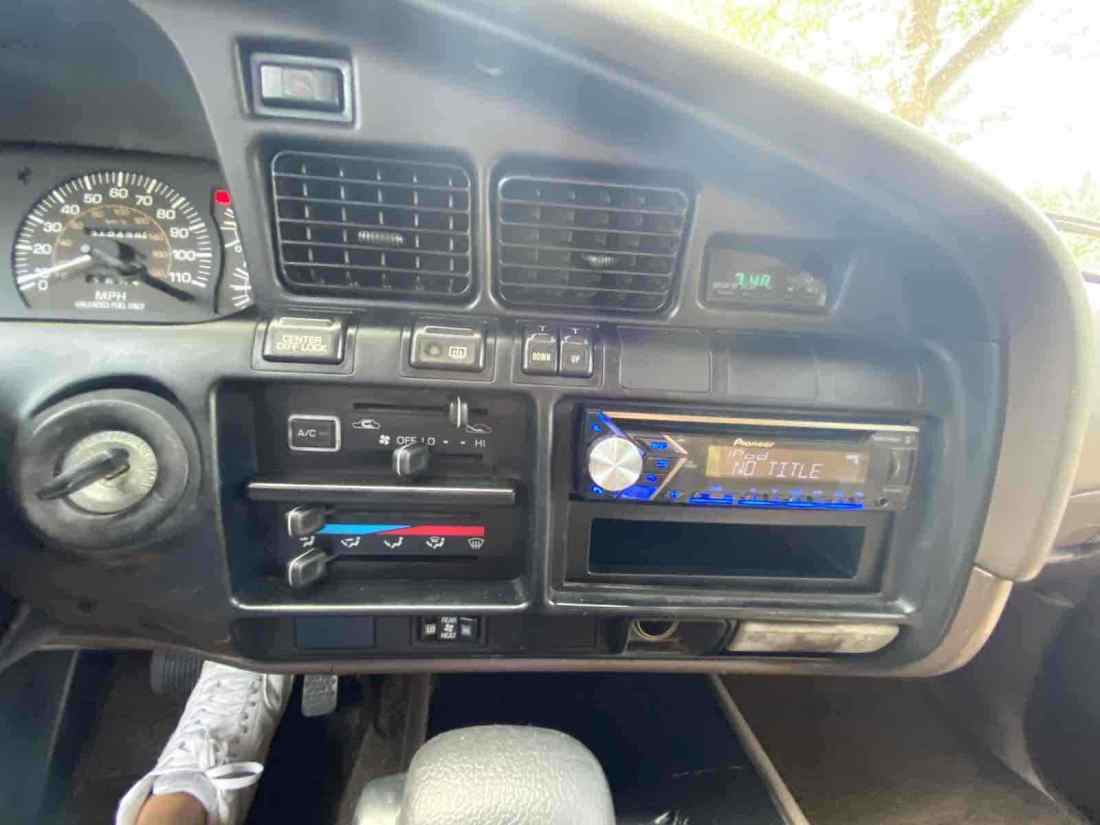 1992 Toyota Land Cruiser FJ80 - photo 10