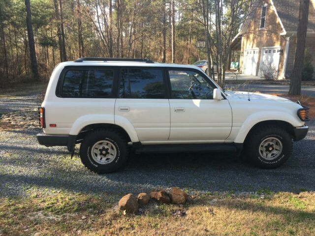 1992 Toyota Land Crusier 1992 Toyota Land Cruiser White