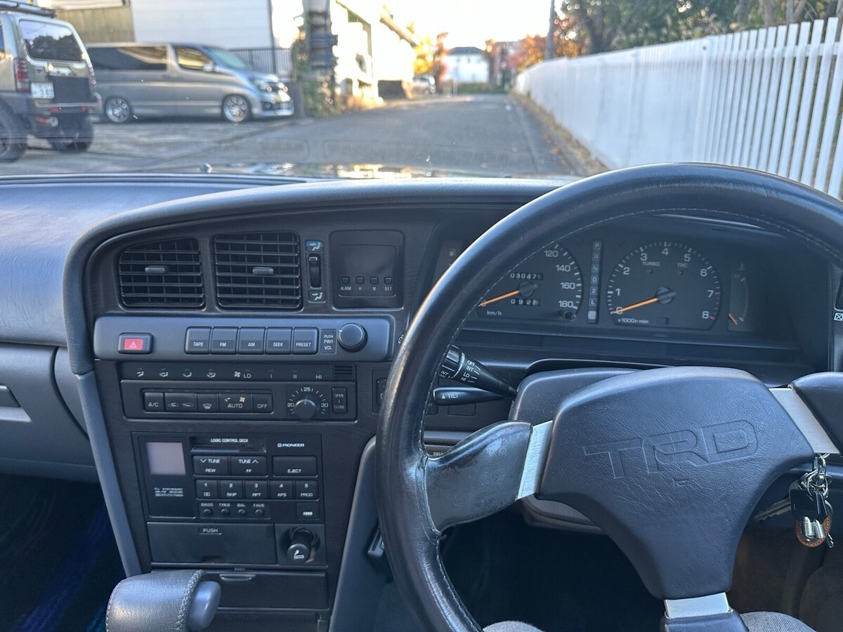 1992 Toyota Mark II 4 door - photo 11
