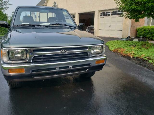 1992 Toyota Pickup - photo 8