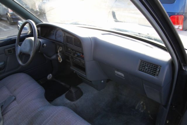 1992 Toyota Pickup Reg. Cab 2WD - photo 13