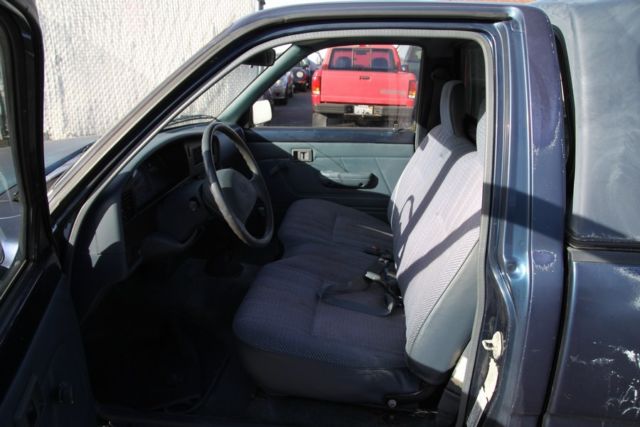 1992 Toyota Pickup Reg. Cab 2WD - photo 7
