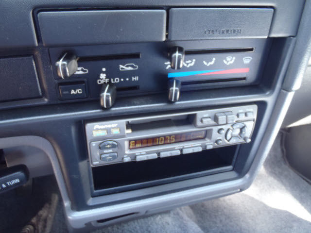 1992 Toyota PICKUP DX Deluxe - photo 8
