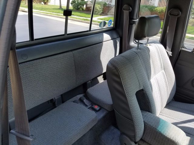1992 Toyota Pickup Deluxe - photo 13