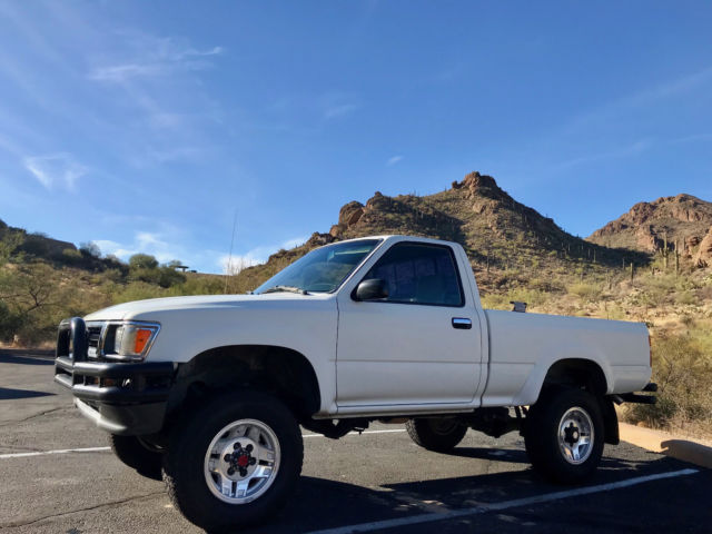 1992 Toyota Pickup (Hilux) 4x4 120K miles 1992 Toyota Pickup