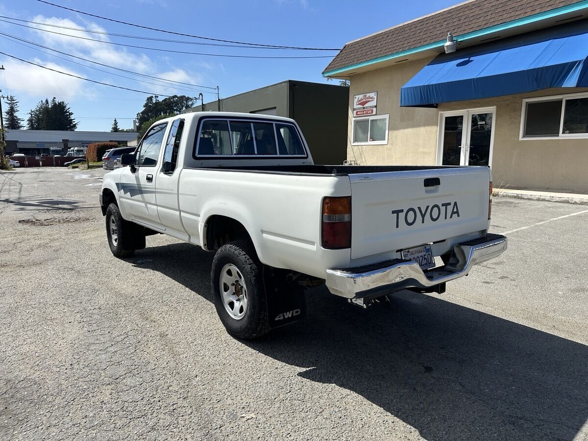1992 Toyota Tacoma 1/2 TON EXTRA LONG WHEELBASE DLX - photo 6