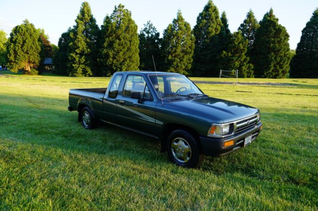 1992 Toyota TRUCK 2 WHEEL DRIVE ONLY 79,416 MILES /AUTOMATIC TRANS. - photo 6