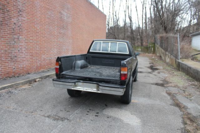 1992 Toyota Pickup v6 4WD 5 Speed - photo 10