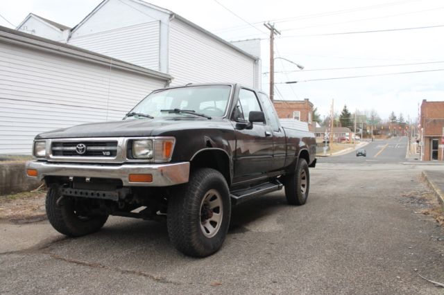 1992 Toyota Pickup v6 4WD 5 Speed - photo 2