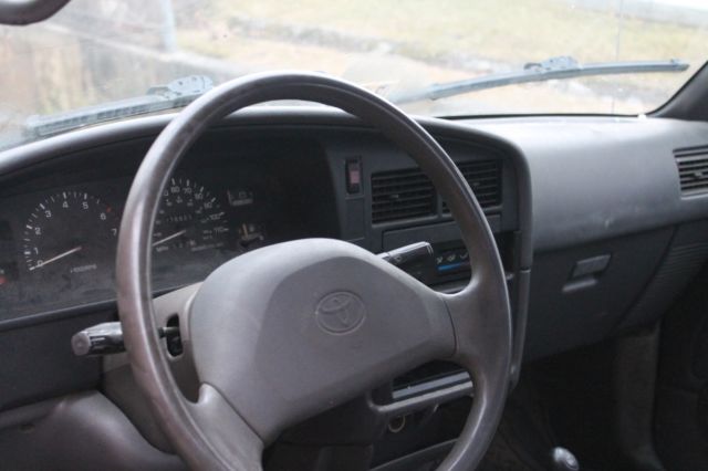 1992 Toyota Pickup v6 4WD 5 Speed - photo 5