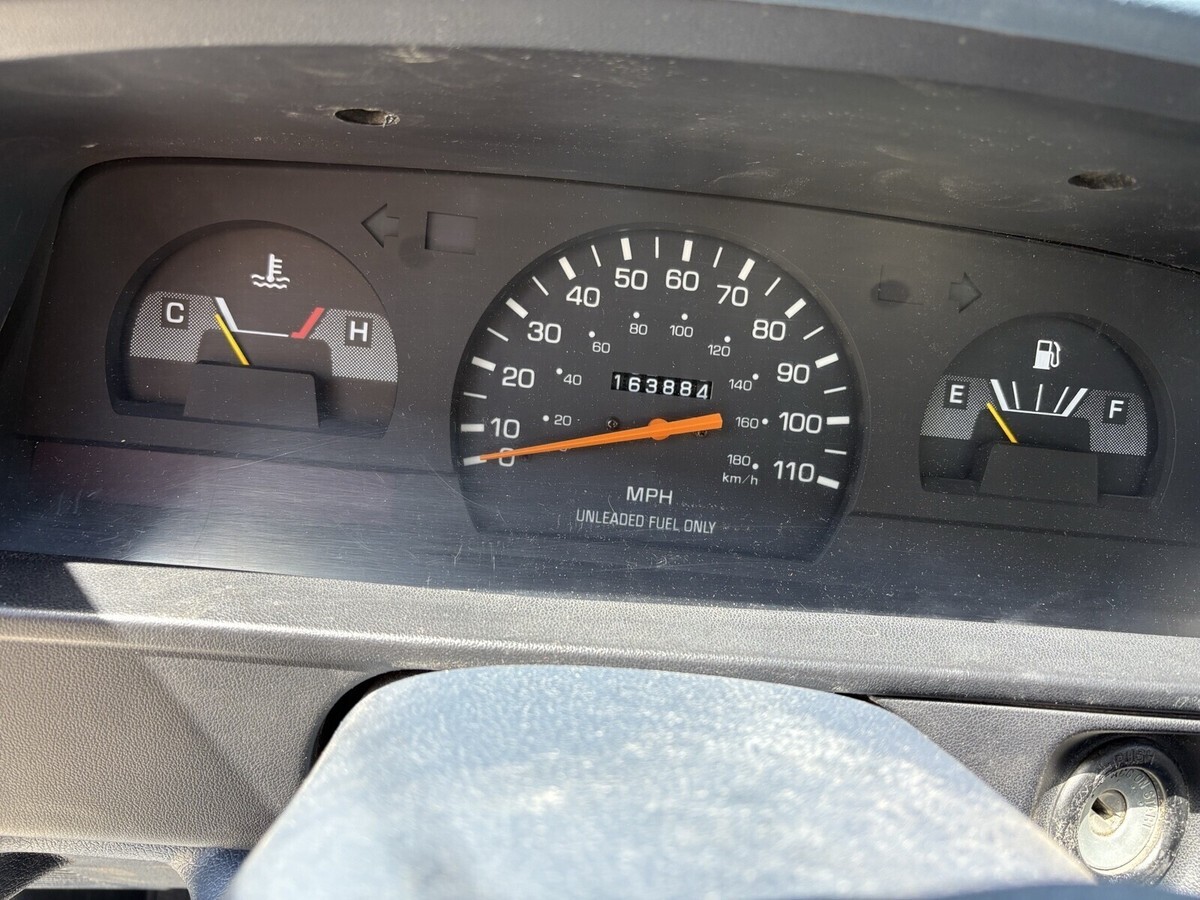 1992 Toyota Pickup 1/2 TON SHORT WHEELBASE - photo 13