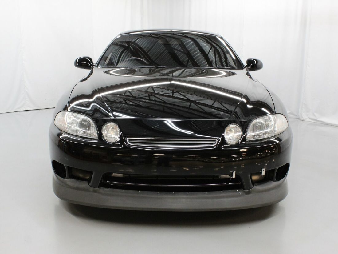 1992 Toyota Soarer GT - photo 2