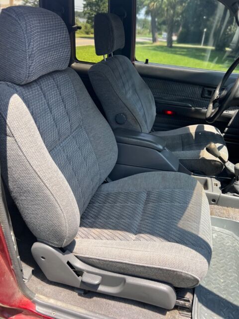 1992 Toyota SR5 - photo 10