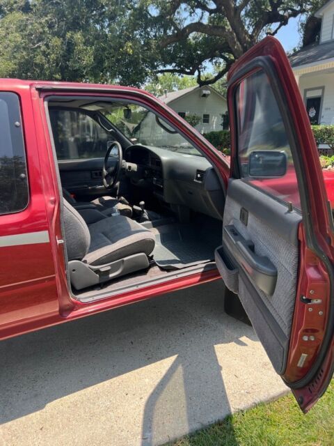 1992 Toyota SR5 - photo 5